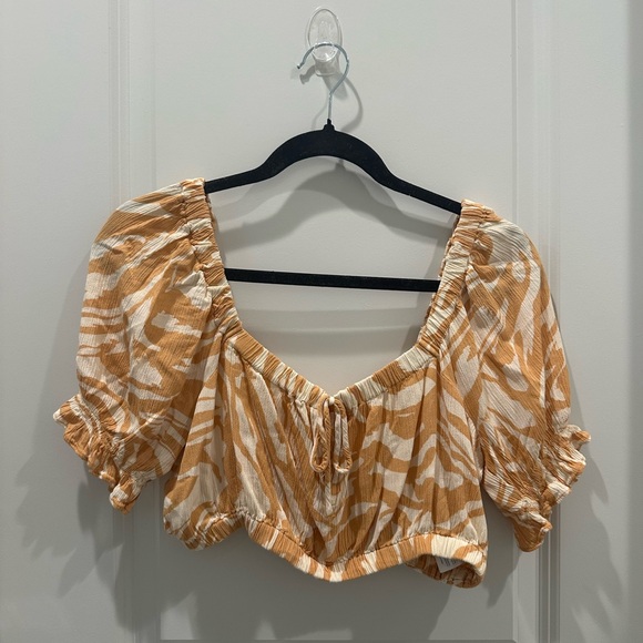 Stylish Orange and White Women's Top - Picture 1 of 3